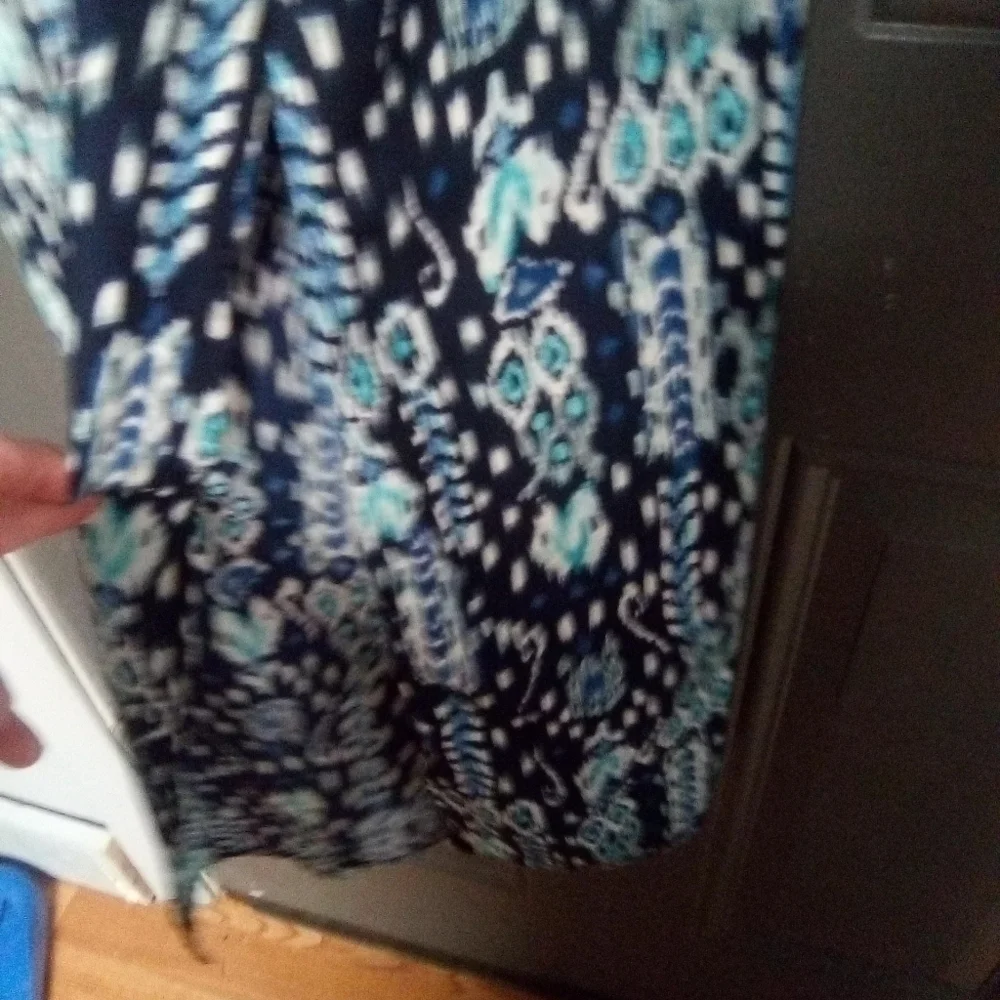 RENUAR ladies blue print sundress. Size 38.